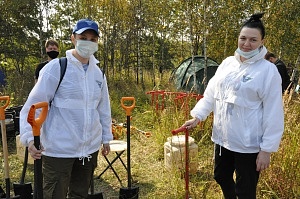 Сотрудники Спецсвязи России приняли участие в ежегодной волонтерской акции по возрождению национального парка «Угра»